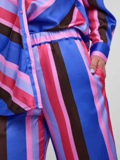 Y.A.S YASCALLA HIGH-WAIST BROEK 8 Y.A.S YASCALLA HIGH-WAIST BROEK -Midi Mooi Winkel 26027558 BeetrootPurple 947095 006