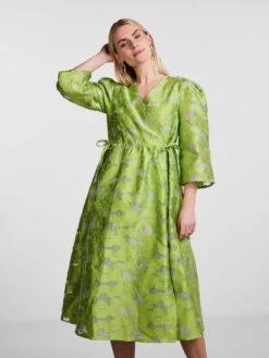 Y.A.S YASCHLOE WIKKELJURK