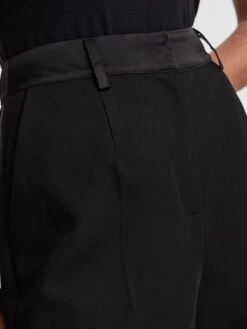 Y.A.S YASSHARP BROEK -Midi Mooi Winkel 26031671 Black 007