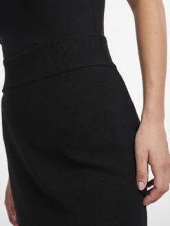 Y.A.S YASASSI MIDDELLANGE ROK 8 Y.A.S YASASSI MIDDELLANGE ROK -Midi Mooi Winkel 26031823 Black 006