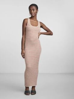 Y.A.S YASPEPERGRINE MAXI JURK