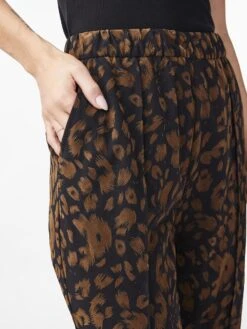 Y.A.S YASLEOLA BROEK -Midi Mooi Winkel 26032205 Black 1071801 006